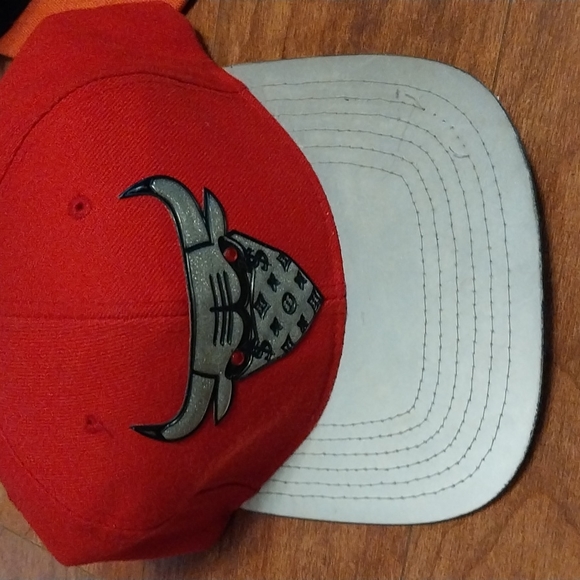Exclusive hats - Picture 2 of 7